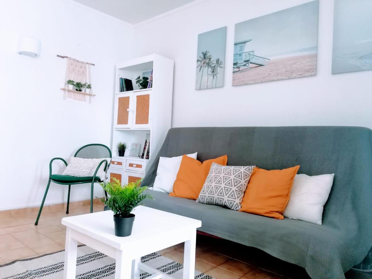 Lovely Apartment 500 M Walk To The Beach Portimão Extérieur photo